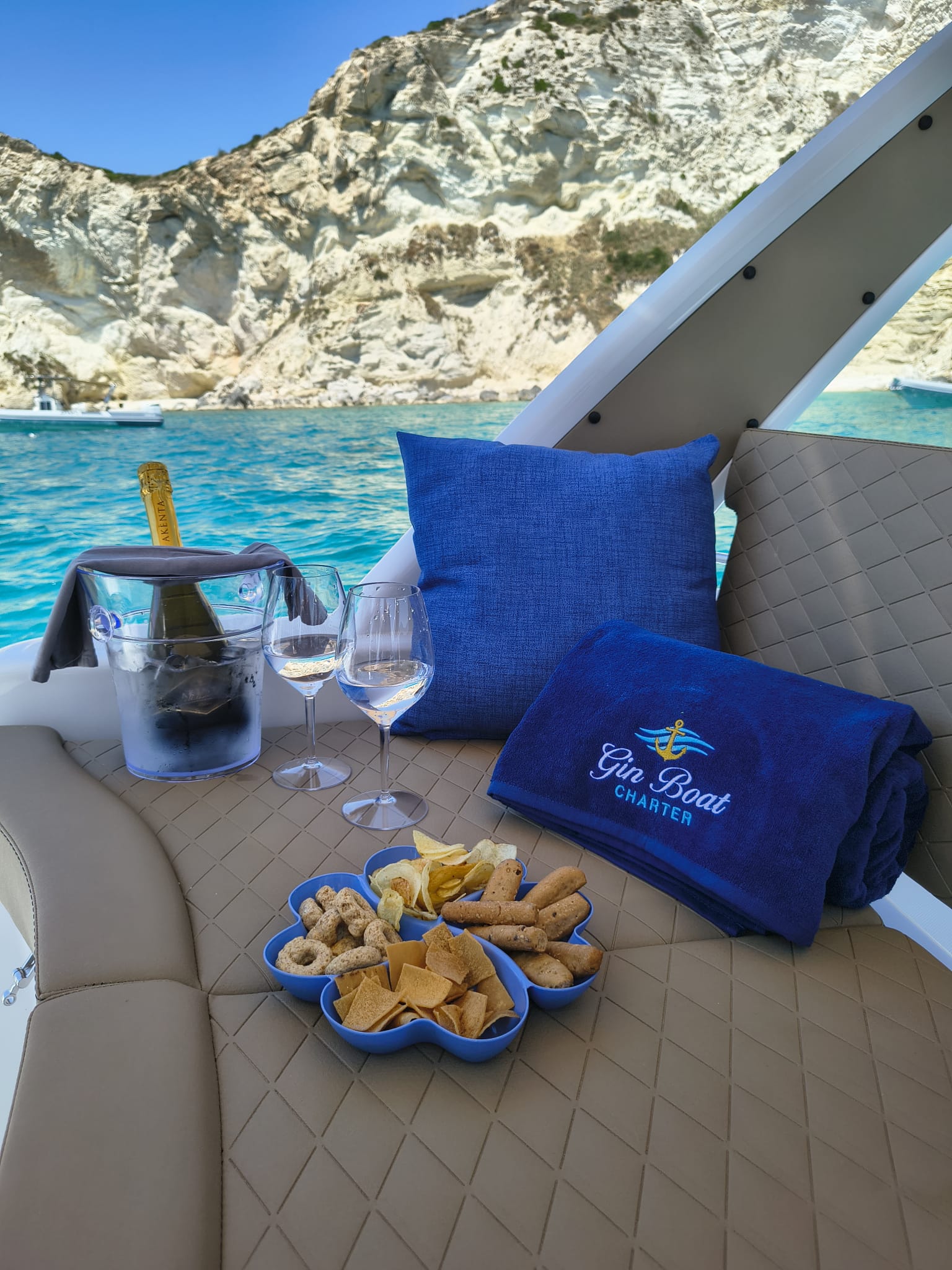 Cagliari: escursione in gommone nel golfo 3